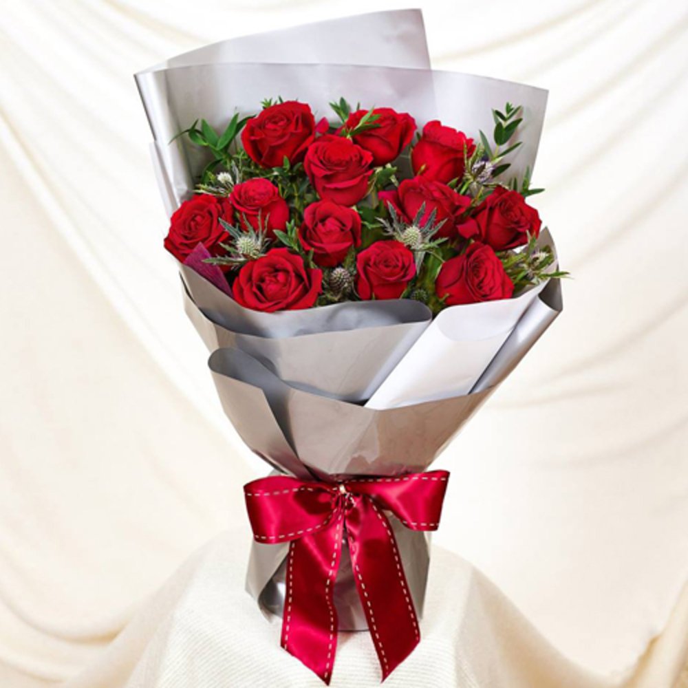  12 Pretty Red Roses Hand Bouquet